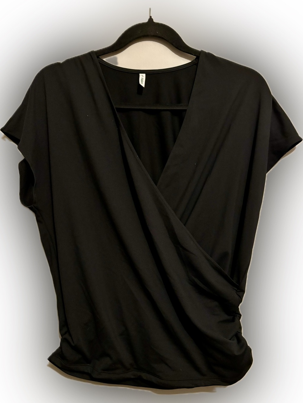 HALARA Black Draped Surplice Top